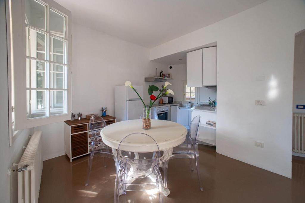 La Torre Di Gaia Appartement Dolceacqua Buitenkant foto